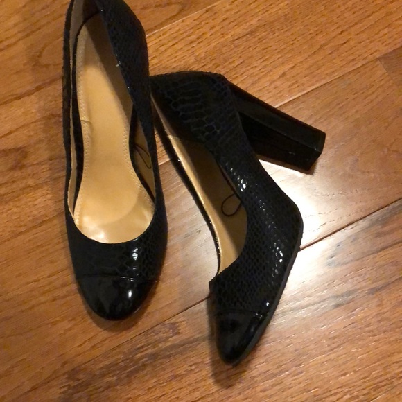 New York & Company Shoes - 💼 NY&Co patent and snake print pumps size 9
